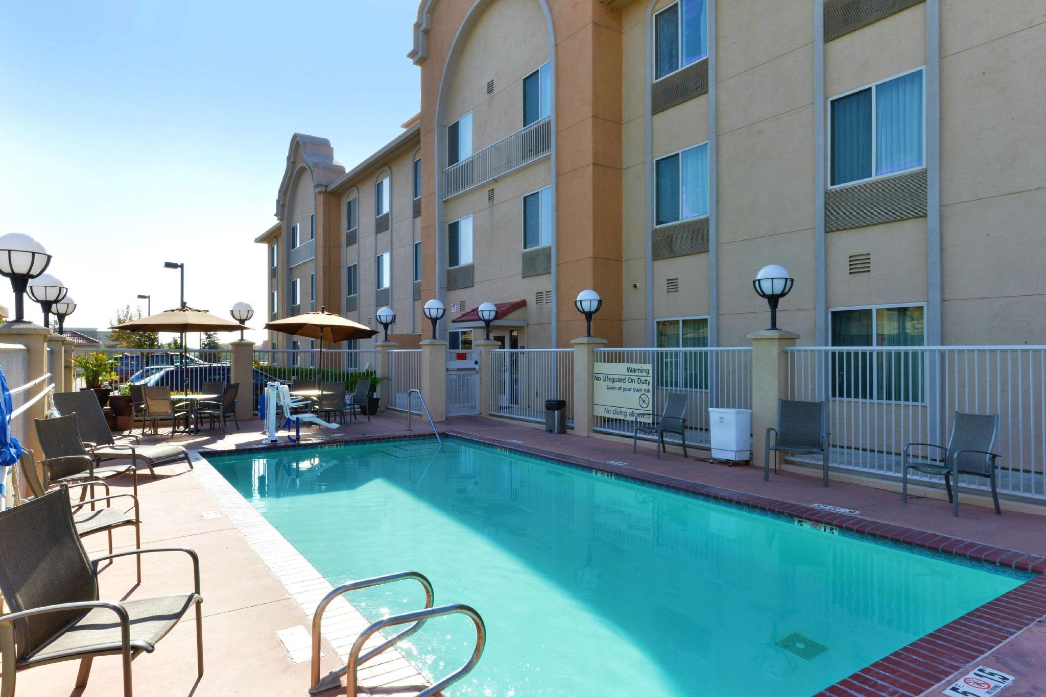 Hampton Inn & Suites Woodland-Sacramento Area Exterior foto